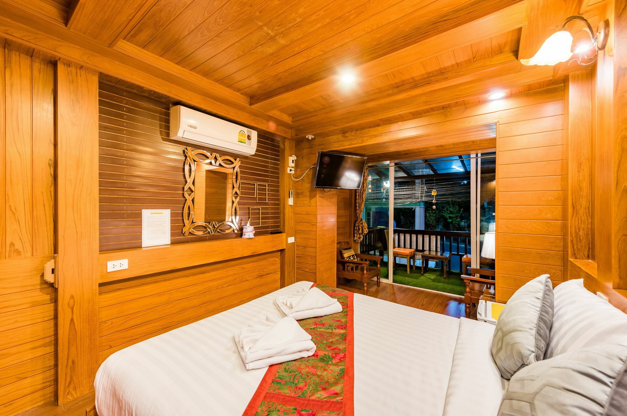 Vila Baan Ratchapruek Phuket Exteriér fotografie